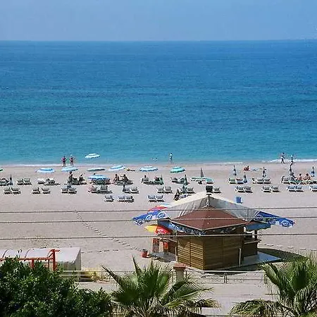 Kleopatra Melissa 3*