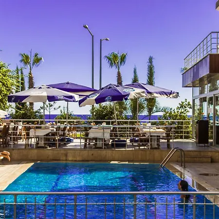 Kleopatra Melissa 3*